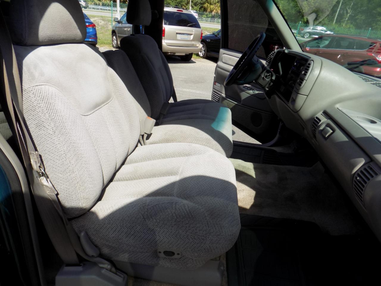 Chevrolet Tahoe 4-Door 4WD 1996