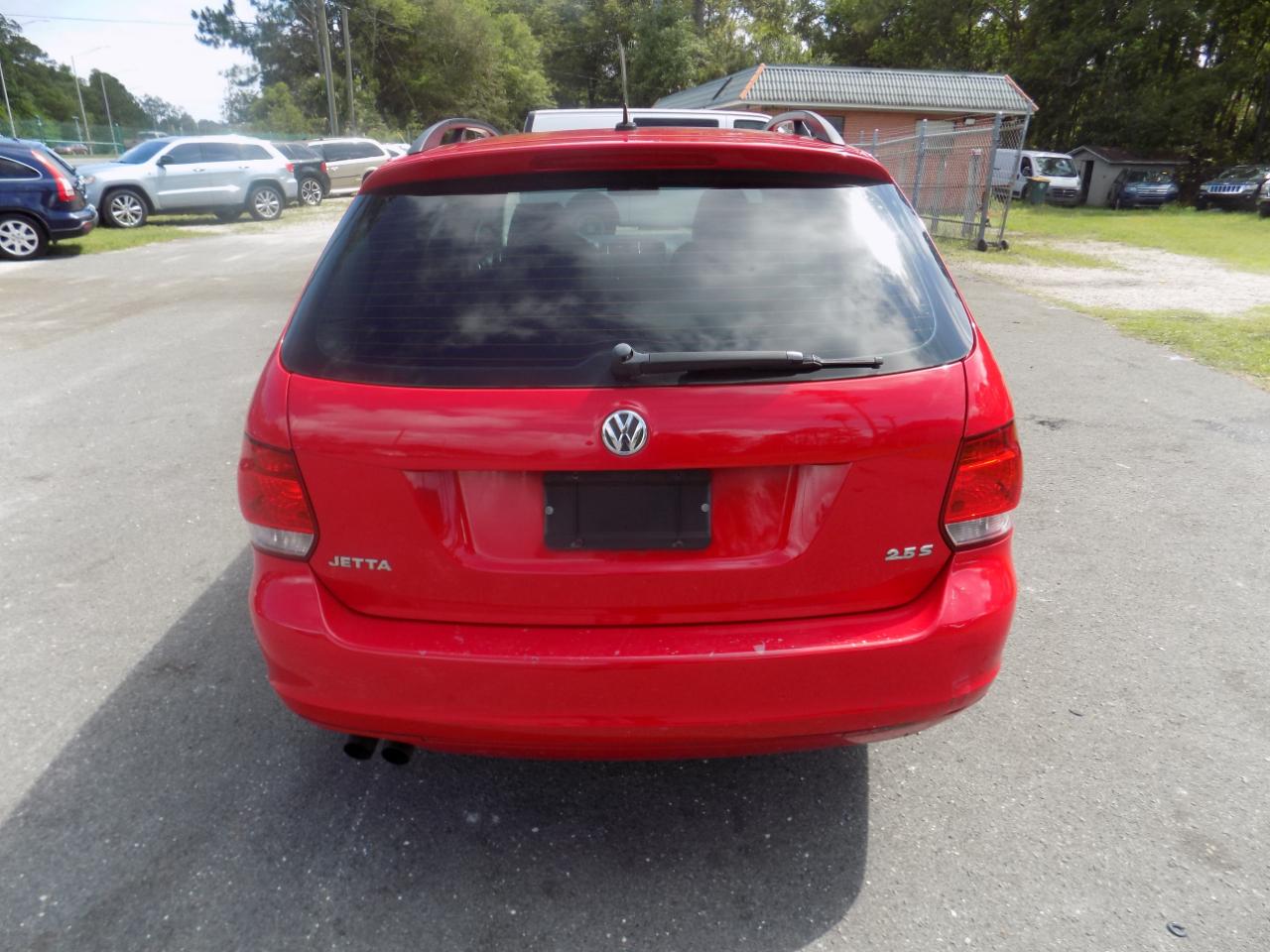 Volkswagen Jetta SportWagen 2.5L S 2013
