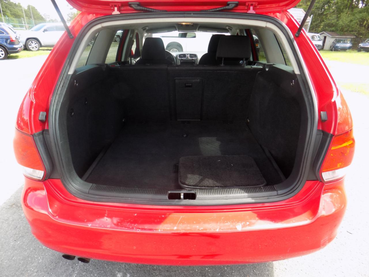 Volkswagen Jetta SportWagen 2.5L S 2013