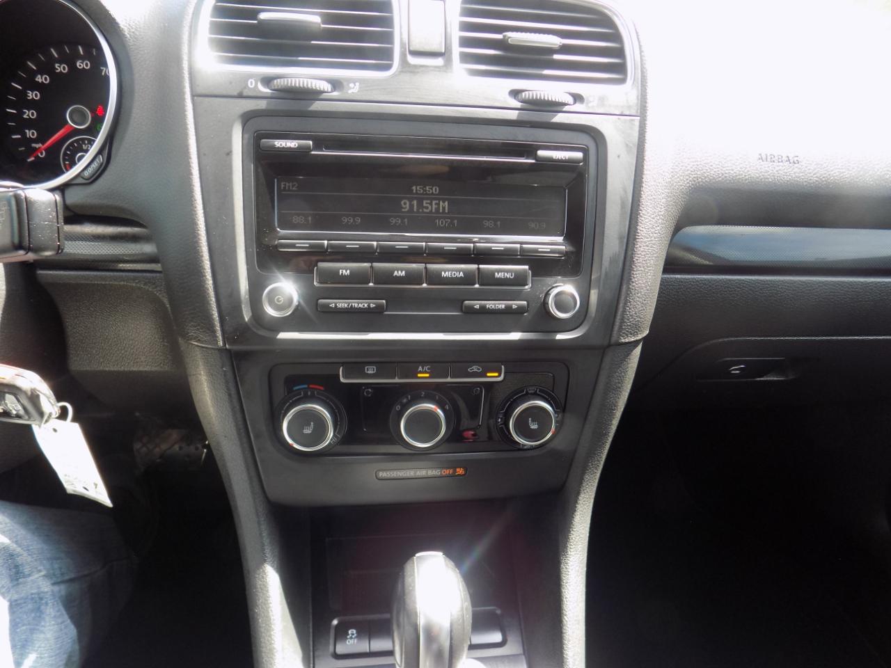 Volkswagen Jetta SportWagen 2.5L S 2013