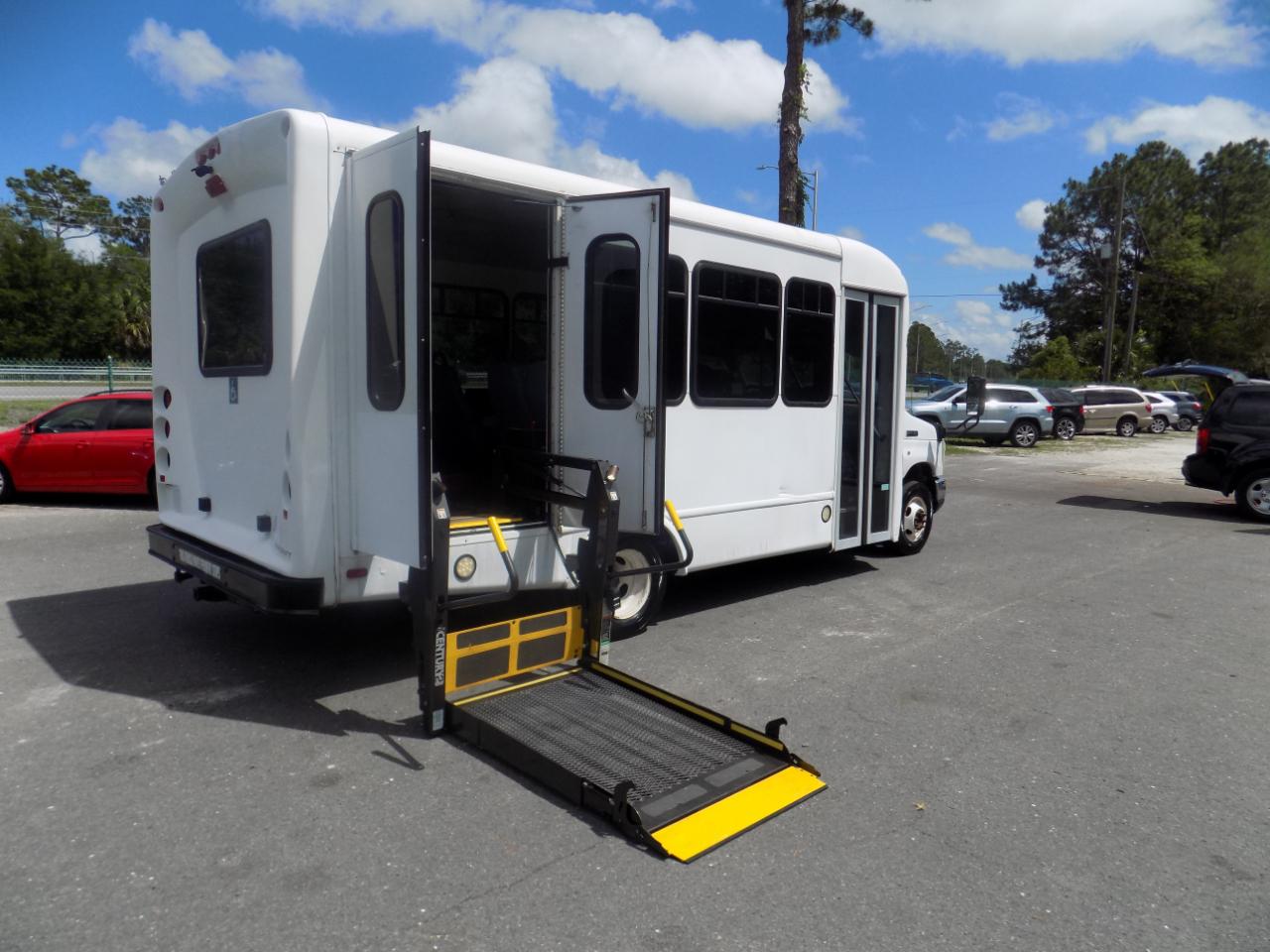 Ford Econoline E350 2013