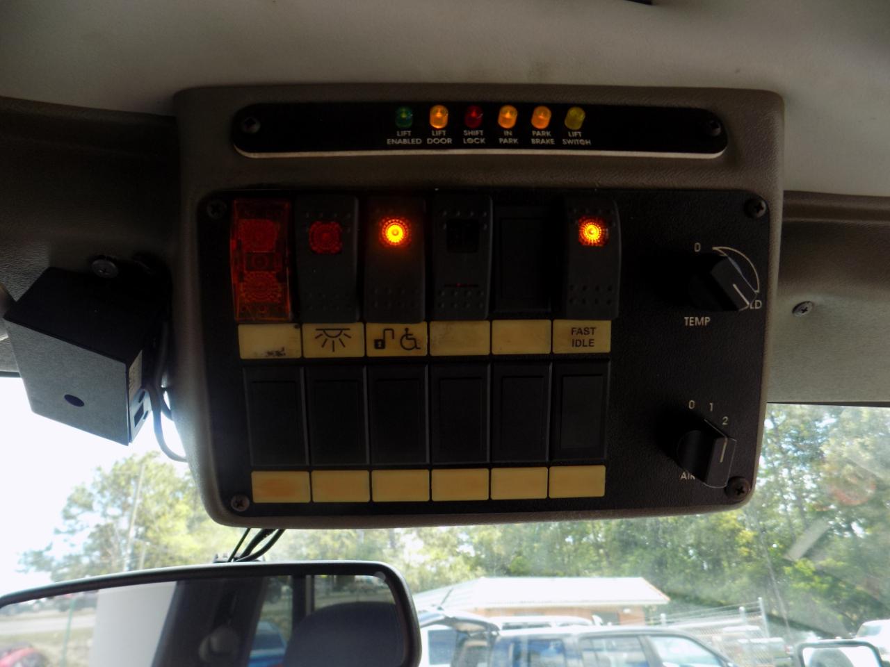 Ford Econoline E350 2013