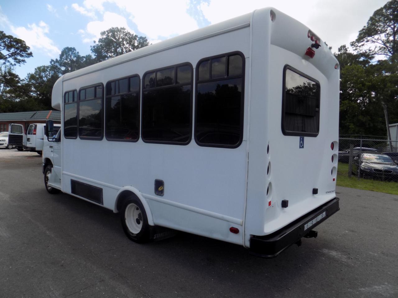 Ford Econoline E350 2013