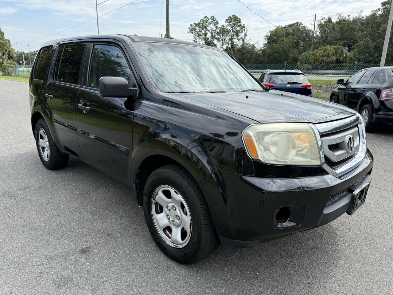 Honda Pilot LX 2WD 5-Spd AT 2011