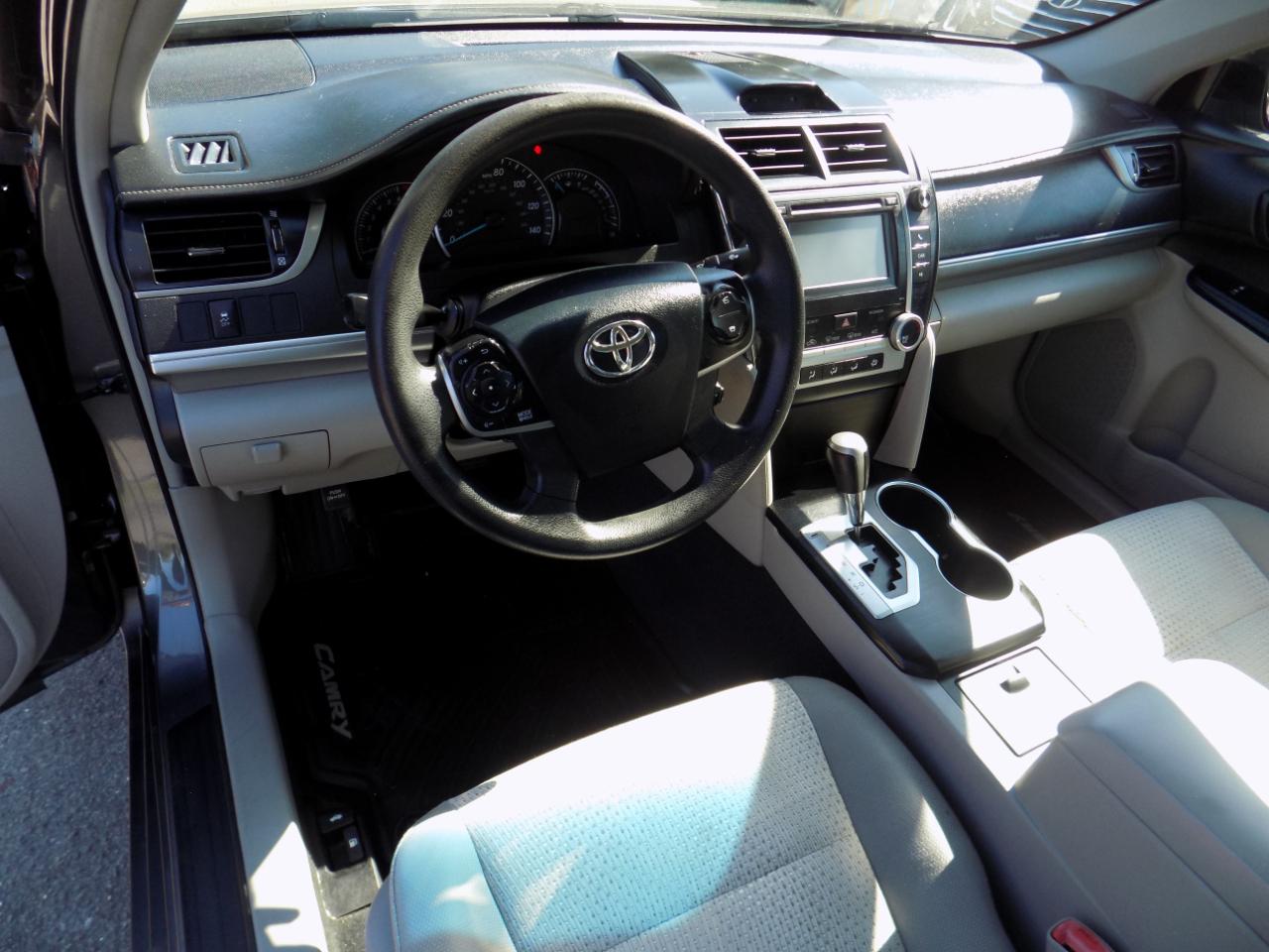 Toyota Camry LE 2012