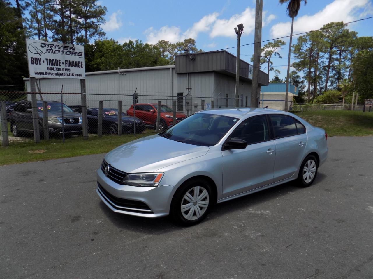 Volkswagen Jetta TDI S 6A 2015