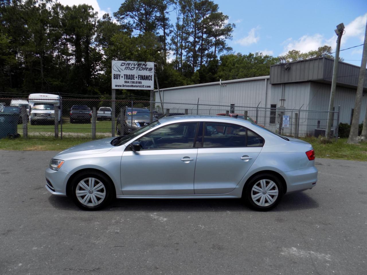 Volkswagen Jetta TDI S 6A 2015
