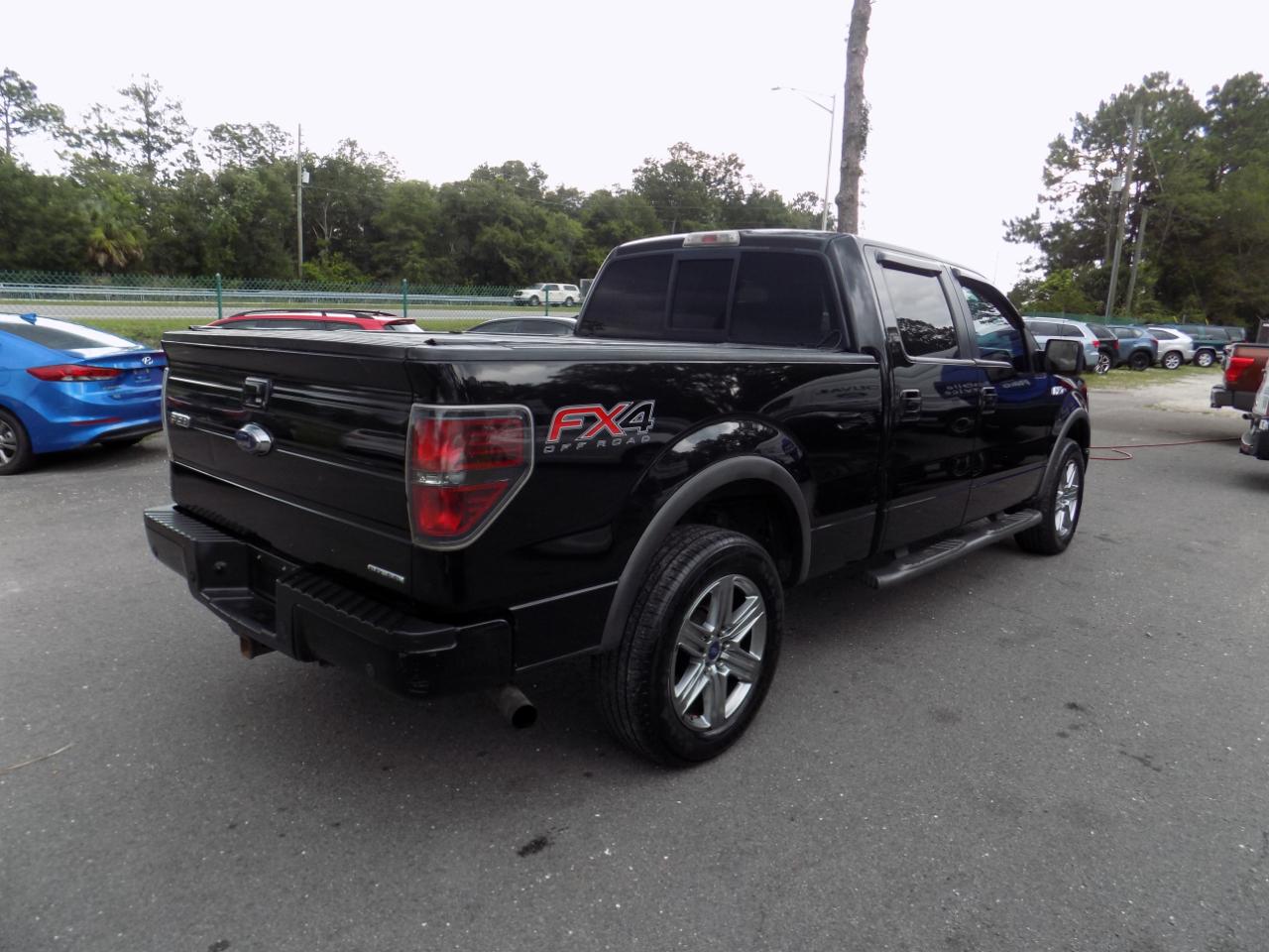 Ford F-150 SuperCrew 139" FX4 4WD 2012