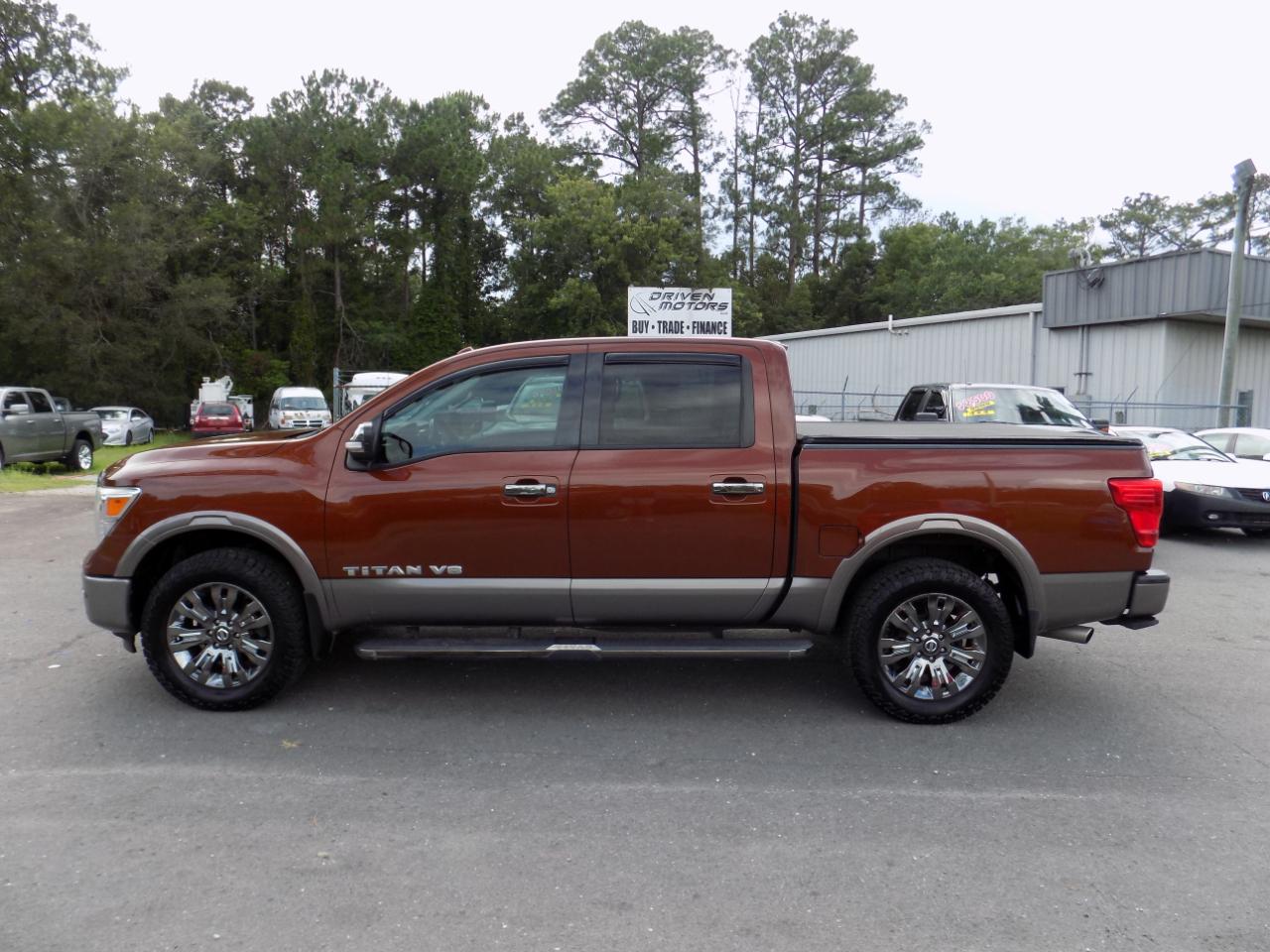 Nissan Titan Platinum Reserve Crew Cab 4WD 2018