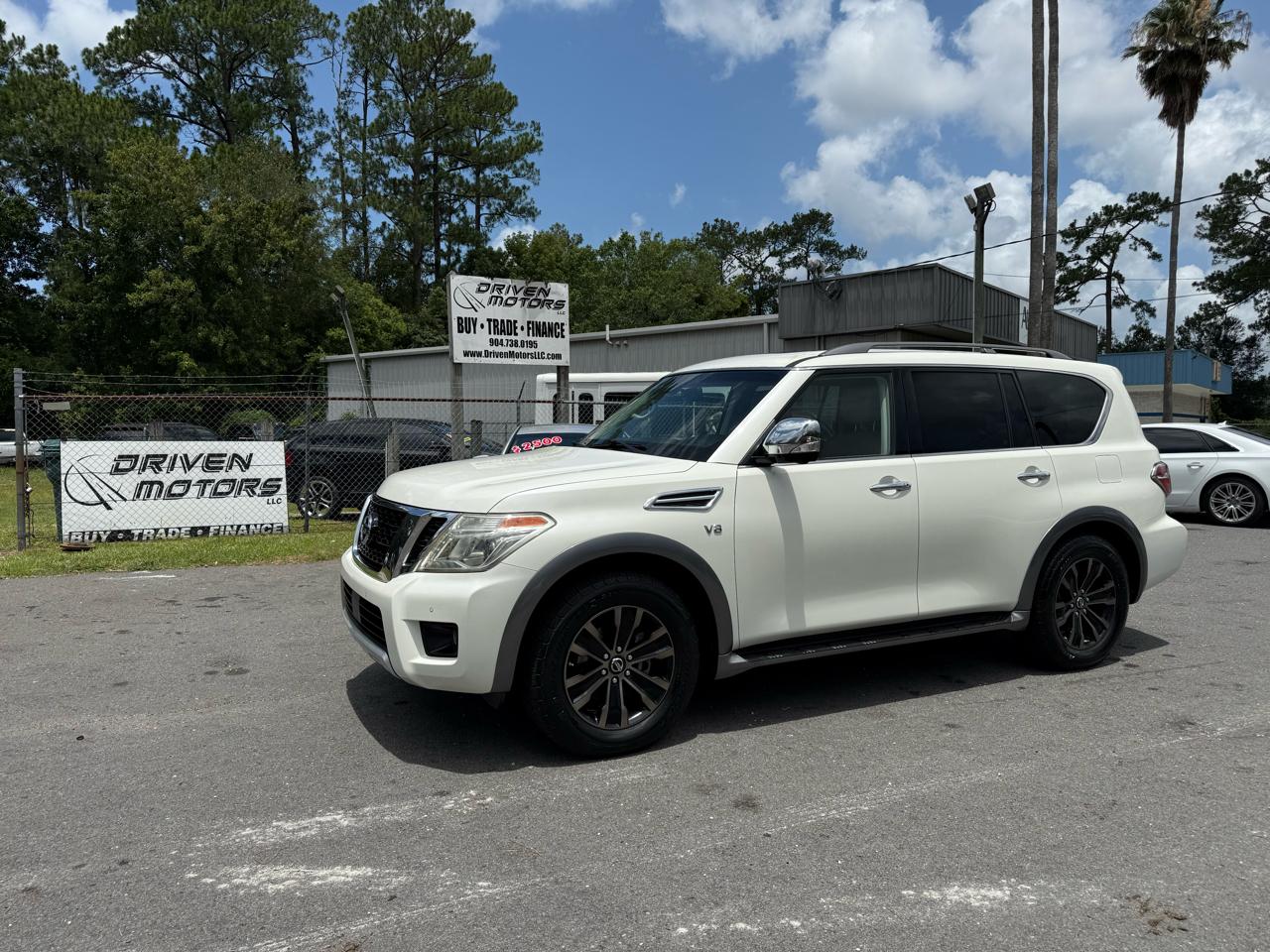 Nissan Armada Platinum 2WD 2017