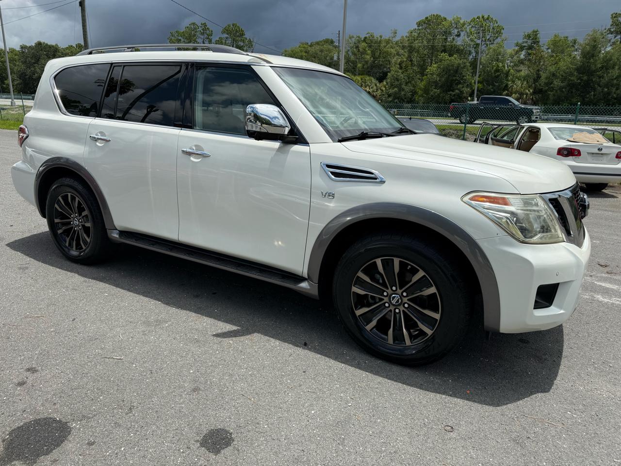 Nissan Armada Platinum 2WD 2017