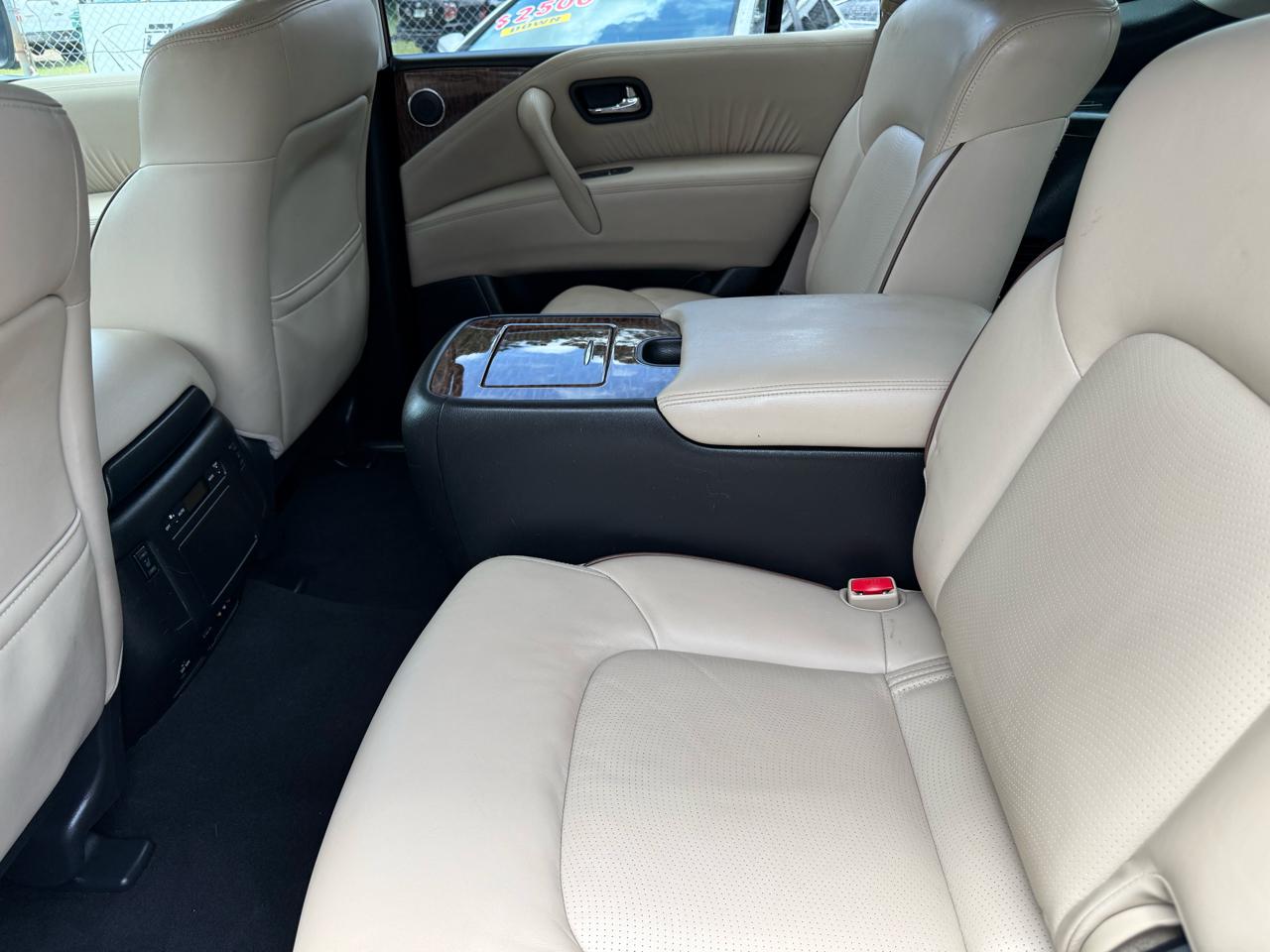 Nissan Armada Platinum 2WD 2017