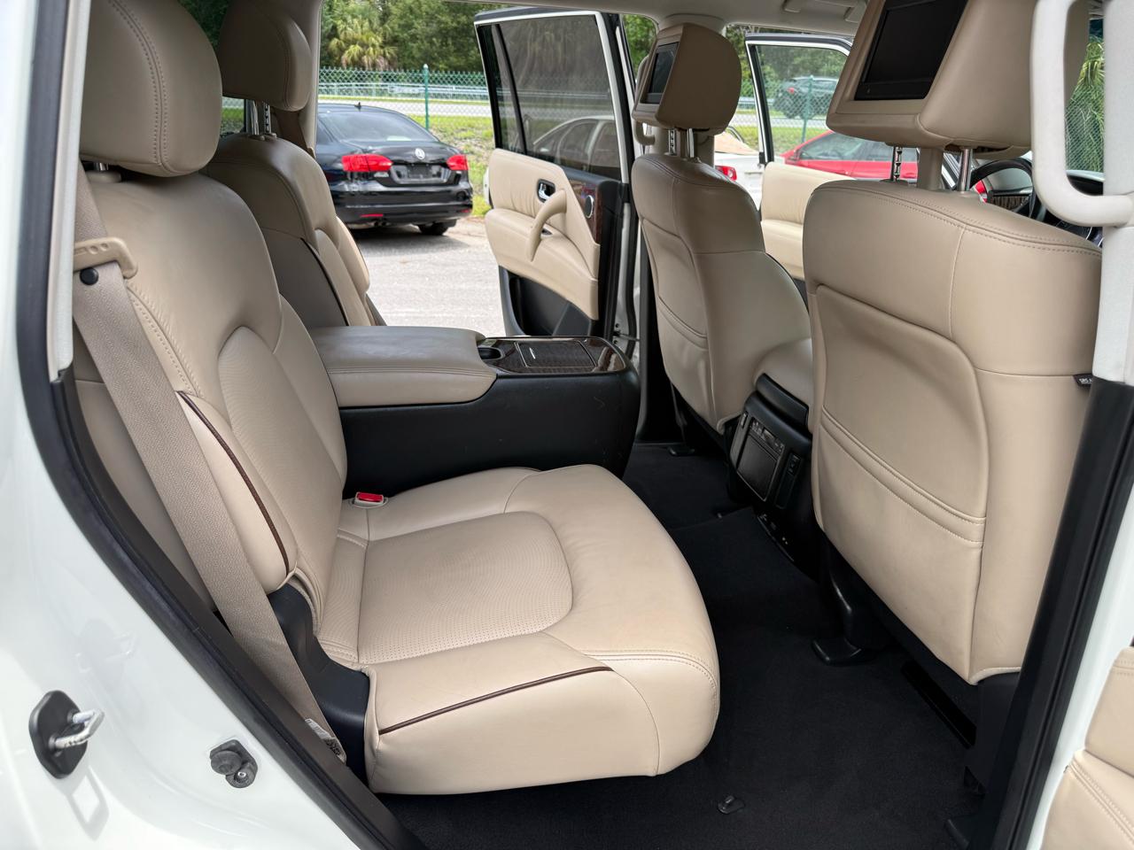 Nissan Armada Platinum 2WD 2017