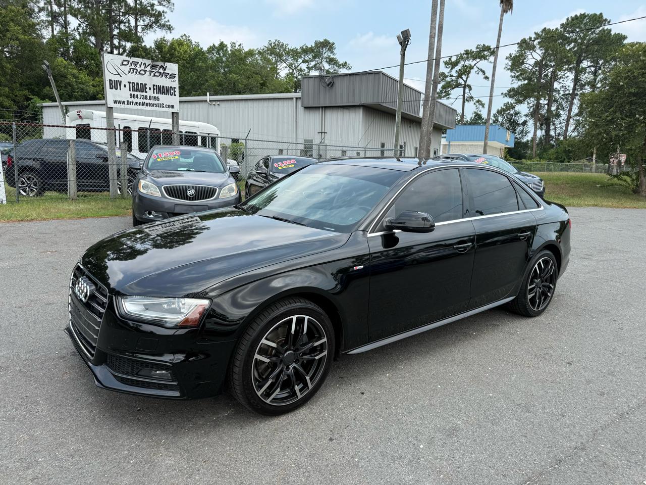 Audi A4  2015