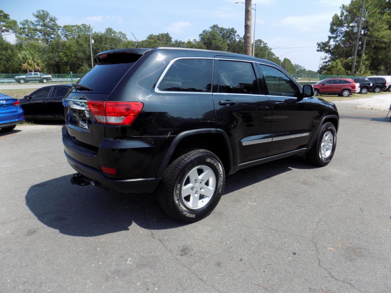 Jeep Grand Cherokee Laredo 4WD 2013
