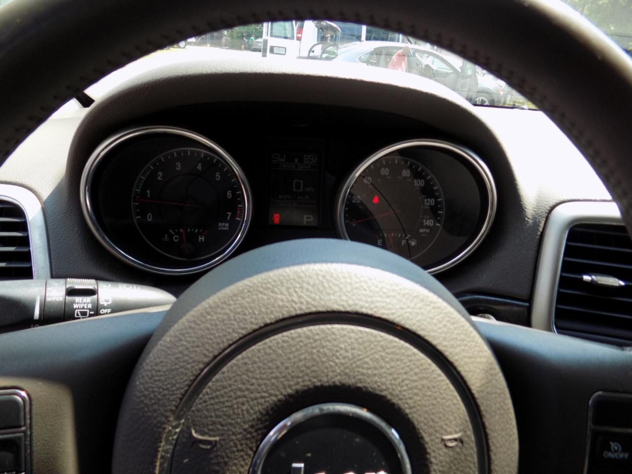 Jeep Grand Cherokee Laredo 4WD 2013