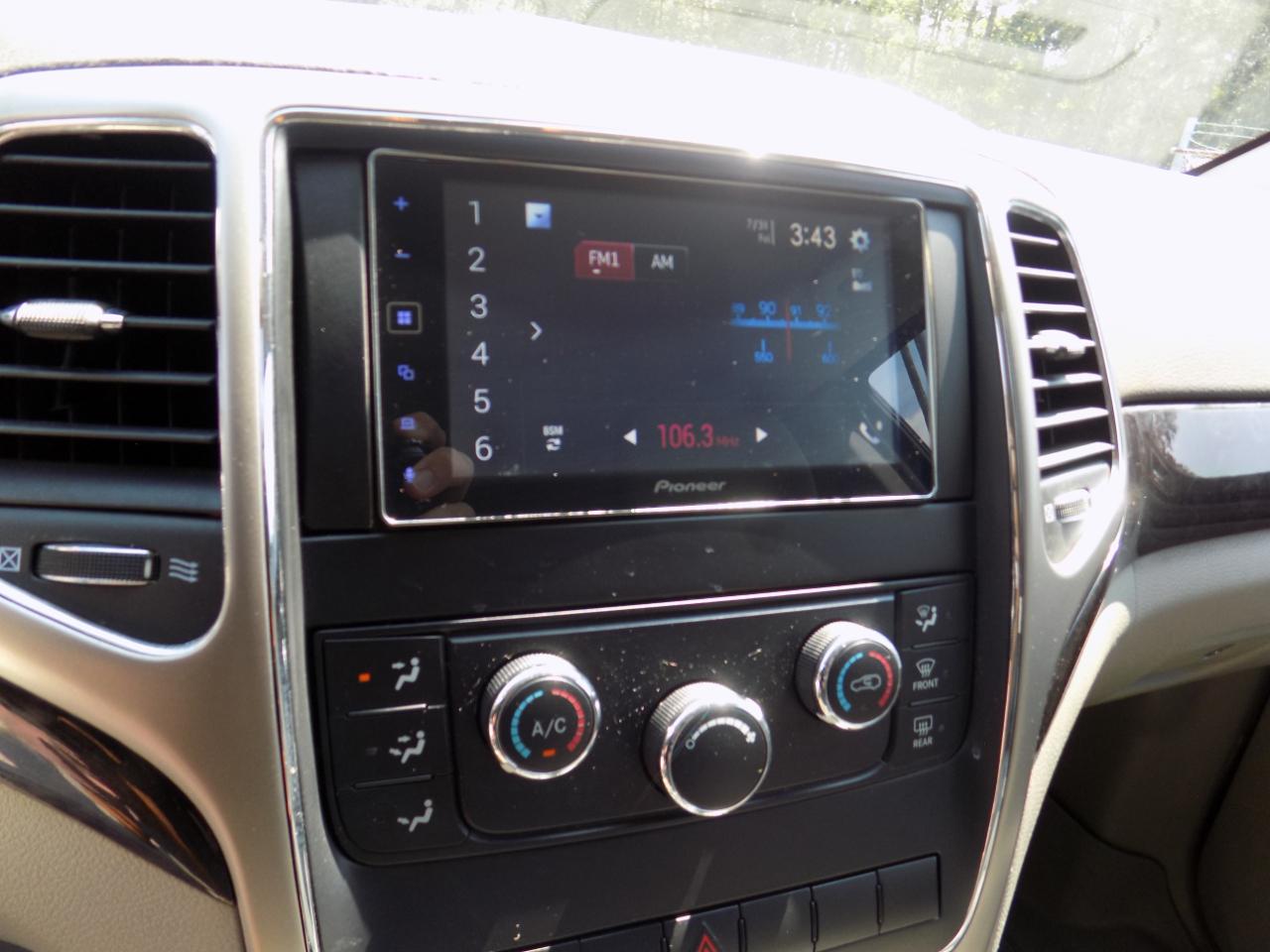Jeep Grand Cherokee Laredo 4WD 2013