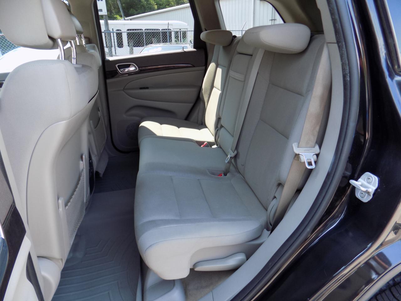 Jeep Grand Cherokee Laredo 4WD 2013