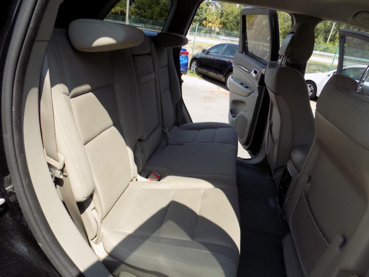 Jeep Grand Cherokee Laredo 4WD 2013