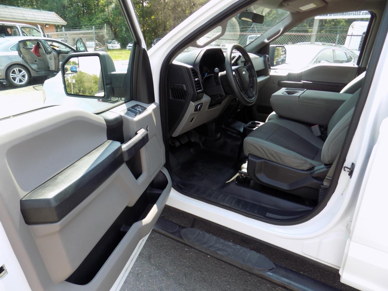 Ford F-150 XL SuperCrew 6.5-ft. Bed 4WD 2016