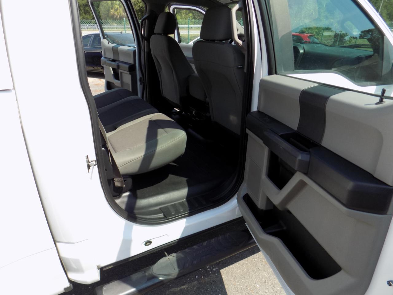 Ford F-150 XL SuperCrew 6.5-ft. Bed 4WD 2016