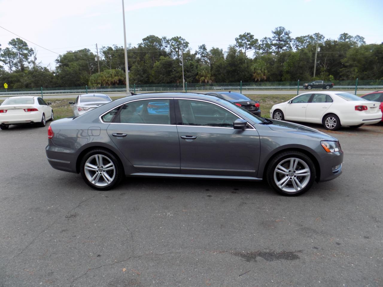 Volkswagen Passat 2.0L TDI SEL Premium 2014