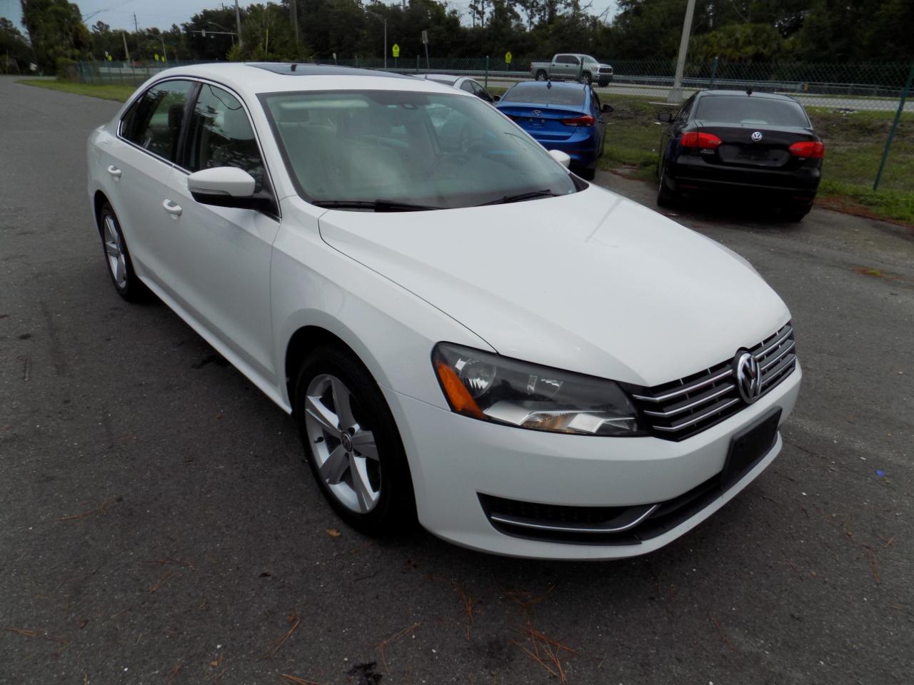 Volkswagen Passat 2.0L TDI SE AT 2013