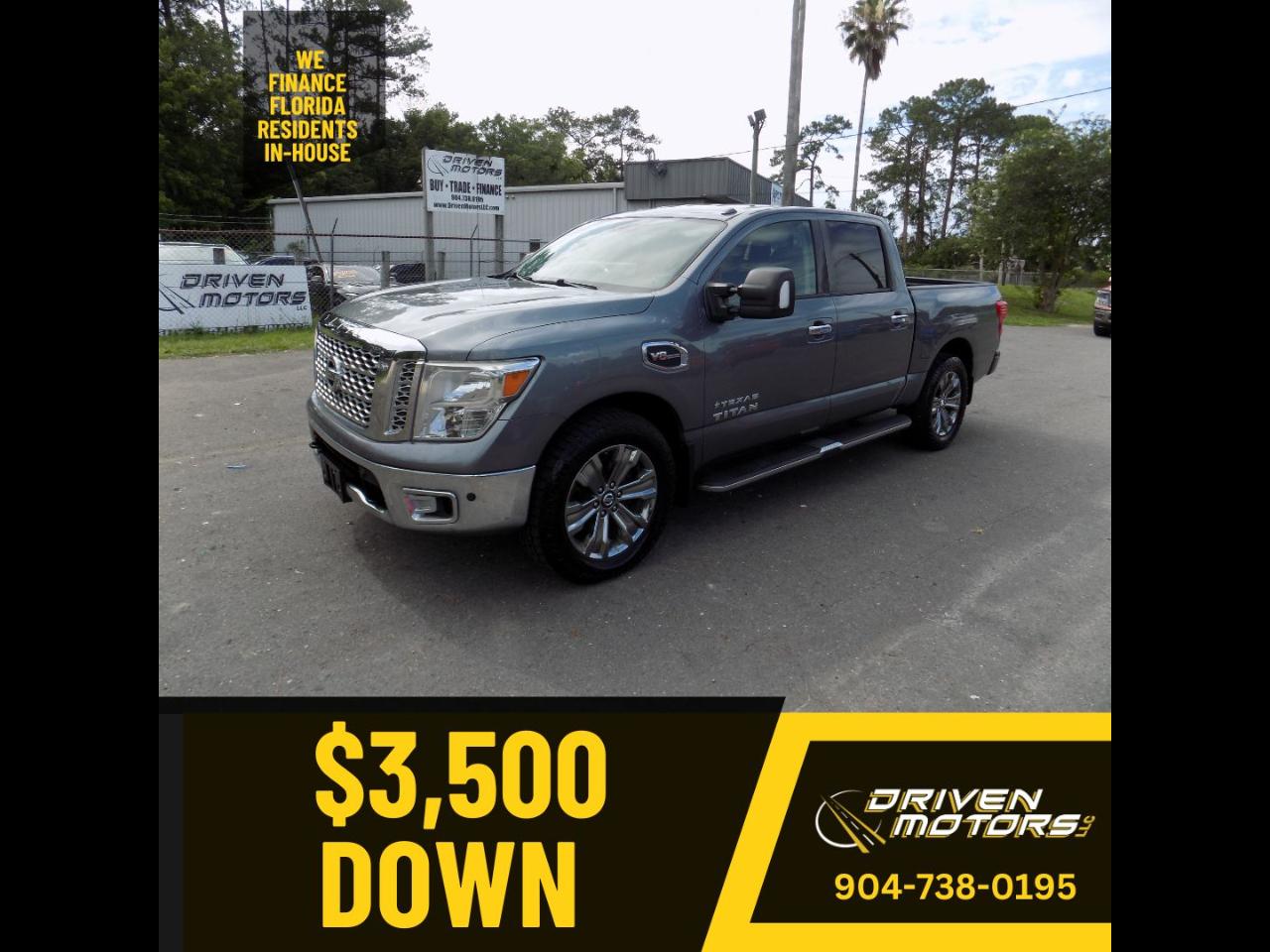 Nissan Titan SV Crew Cab 4WD 2017