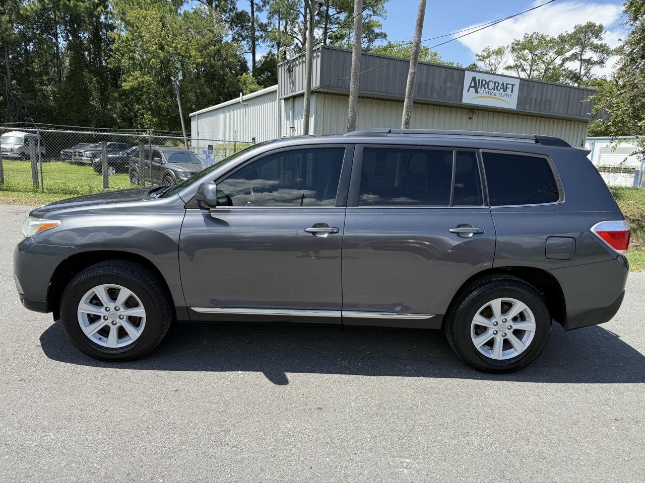 Toyota Highlander  2012