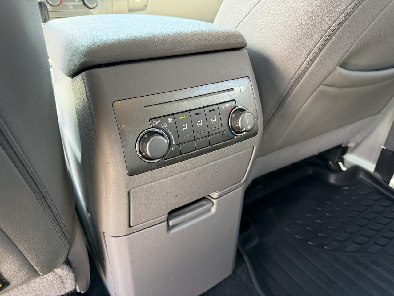 Toyota Highlander  2012