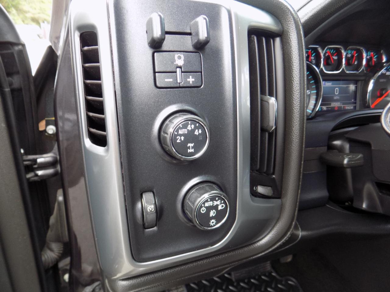 Chevrolet Silverado 1500 LTZ Z71 Crew Cab 4WD SWB 2016