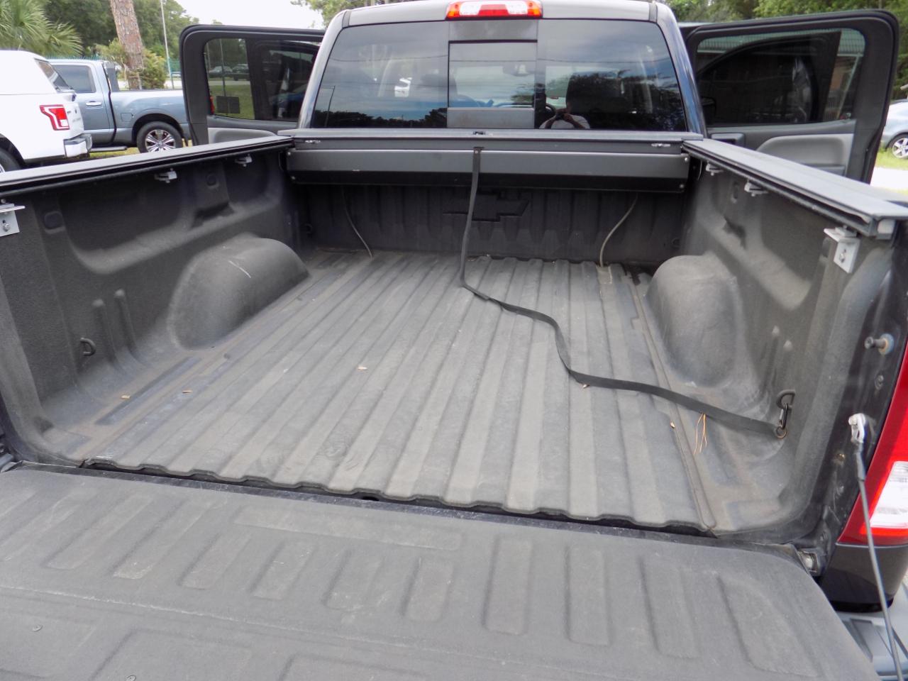 Chevrolet Silverado 1500 LTZ Z71 Crew Cab 4WD SWB 2016