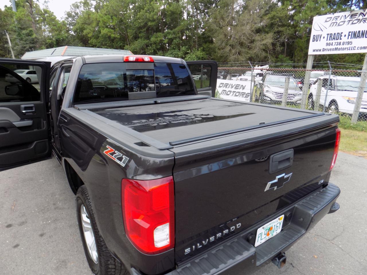 Chevrolet Silverado 1500 LTZ Z71 Crew Cab 4WD SWB 2016