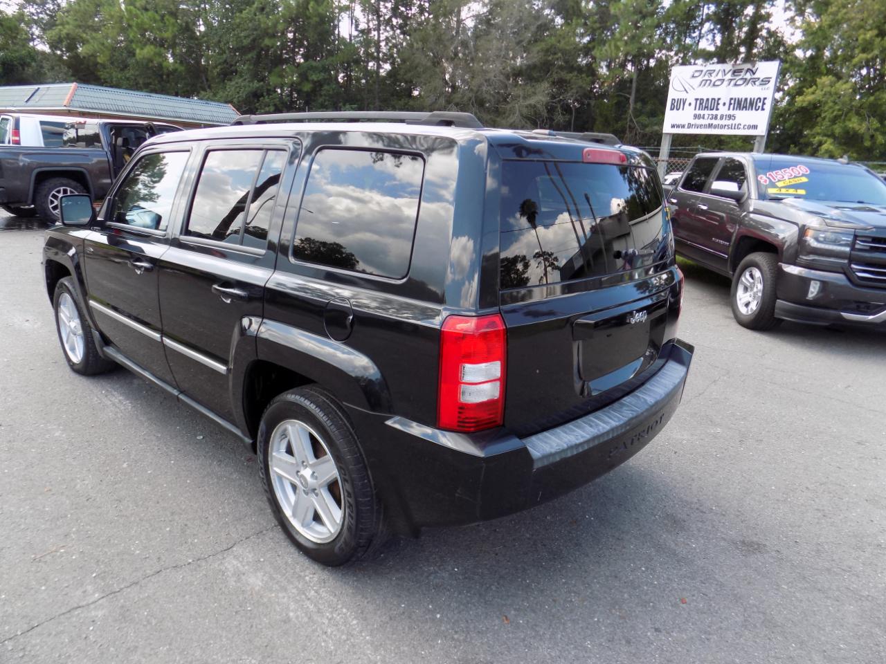 Jeep Patriot Sport 2WD 2010