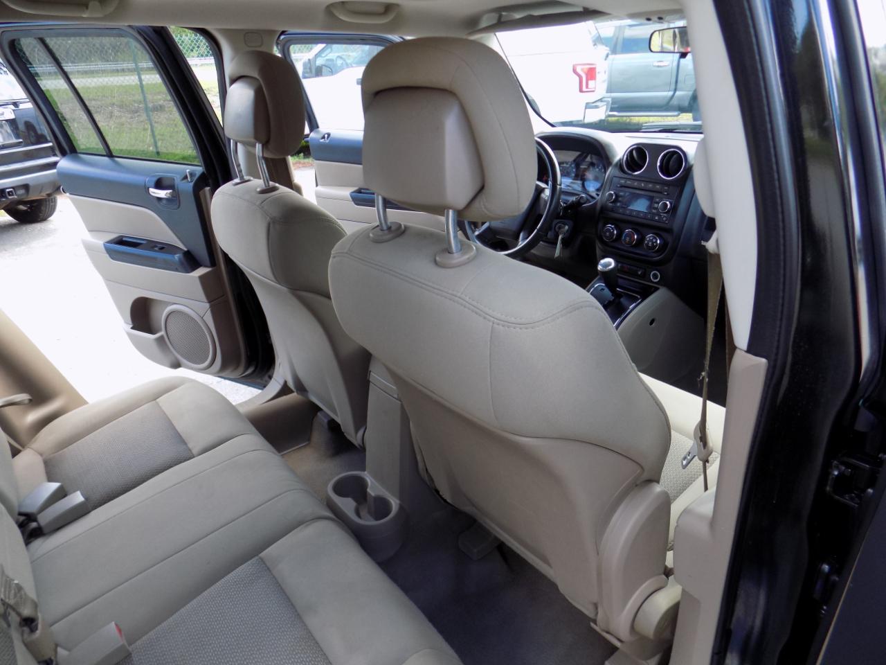 Jeep Patriot Sport 2WD 2010