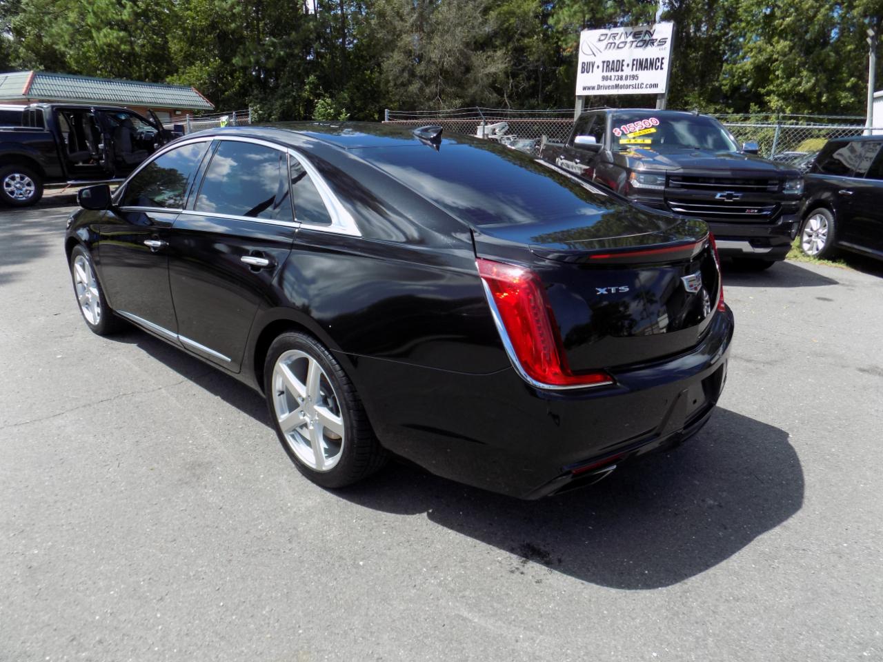 Cadillac XTS Luxury FWD 2019