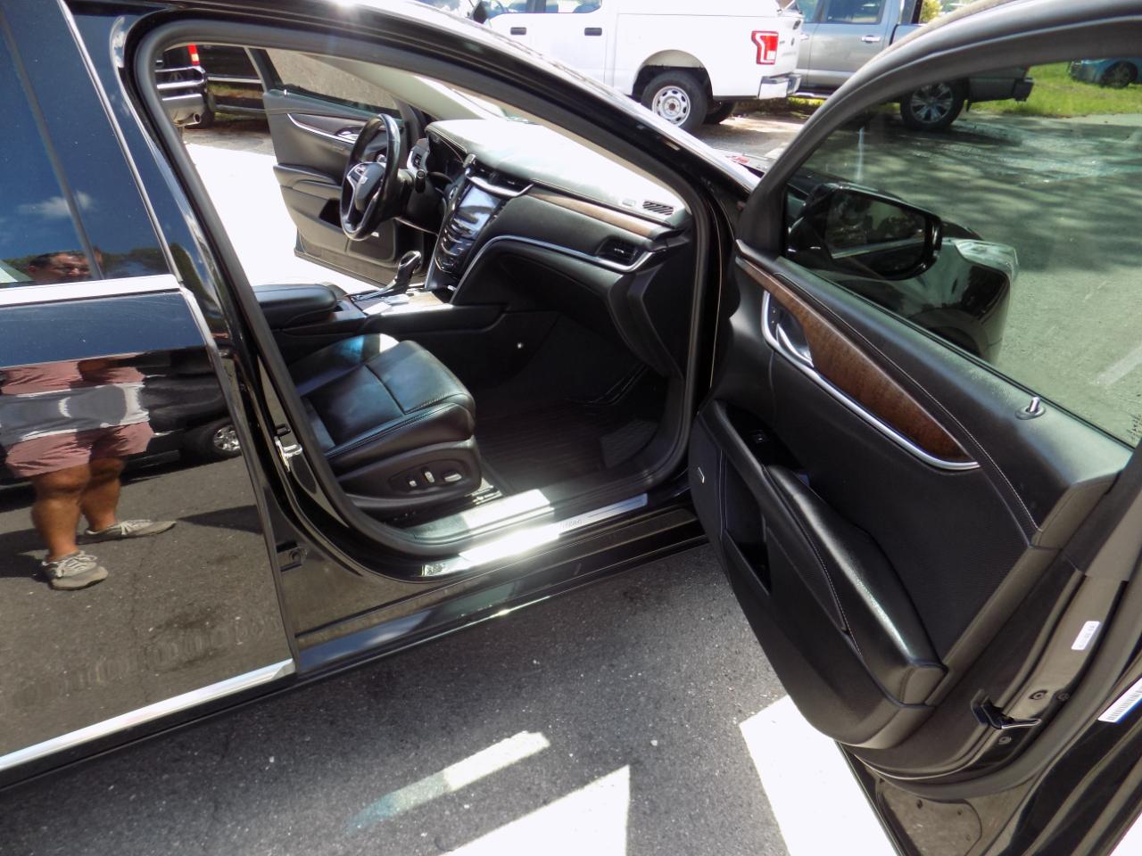 Cadillac XTS Luxury FWD 2019