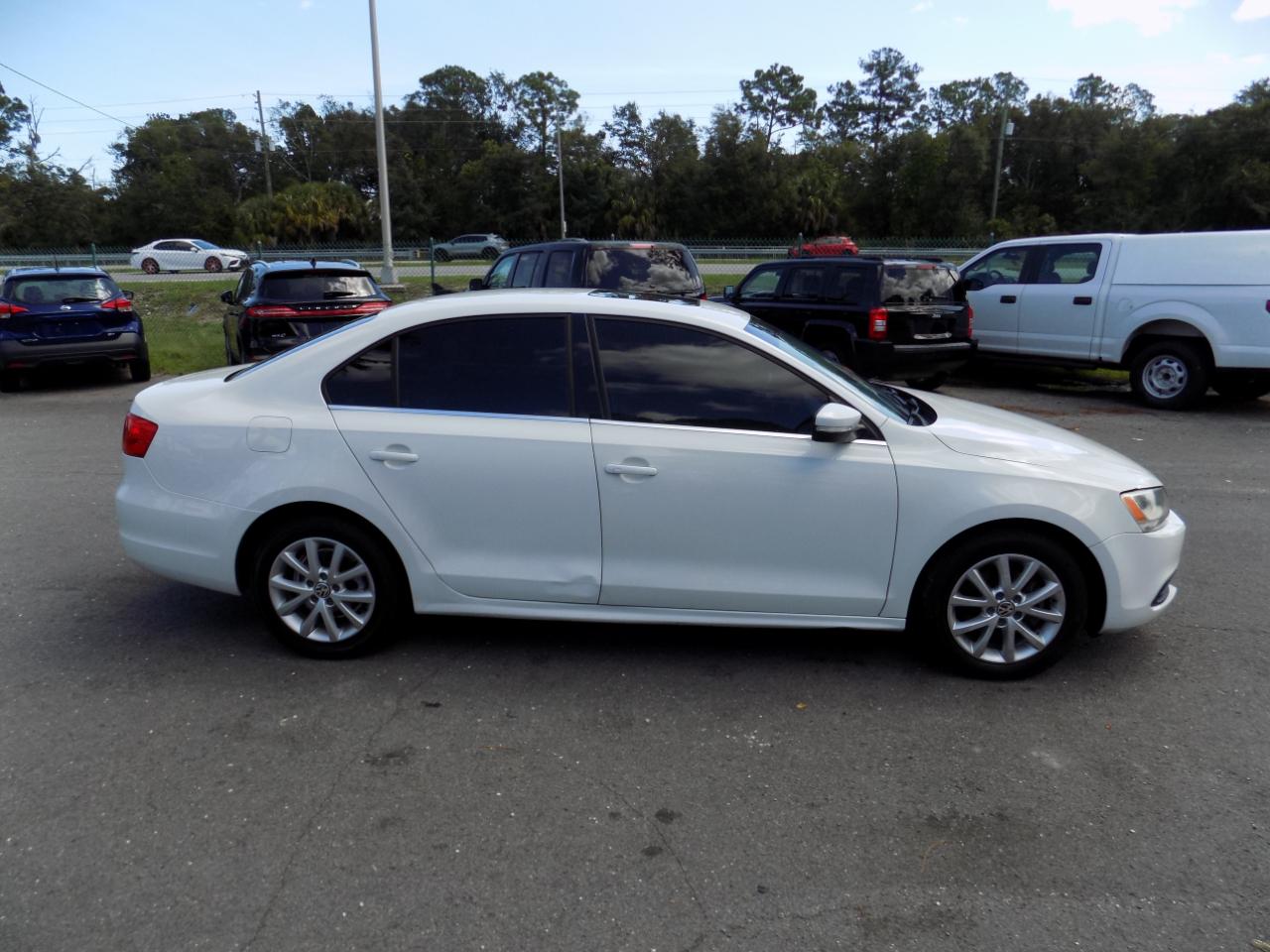 Volkswagen Jetta SE 2014