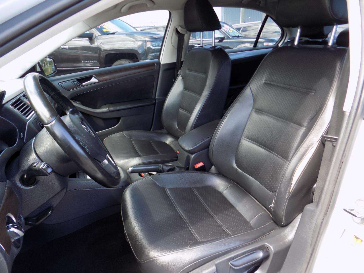 Volkswagen Jetta SE 2014