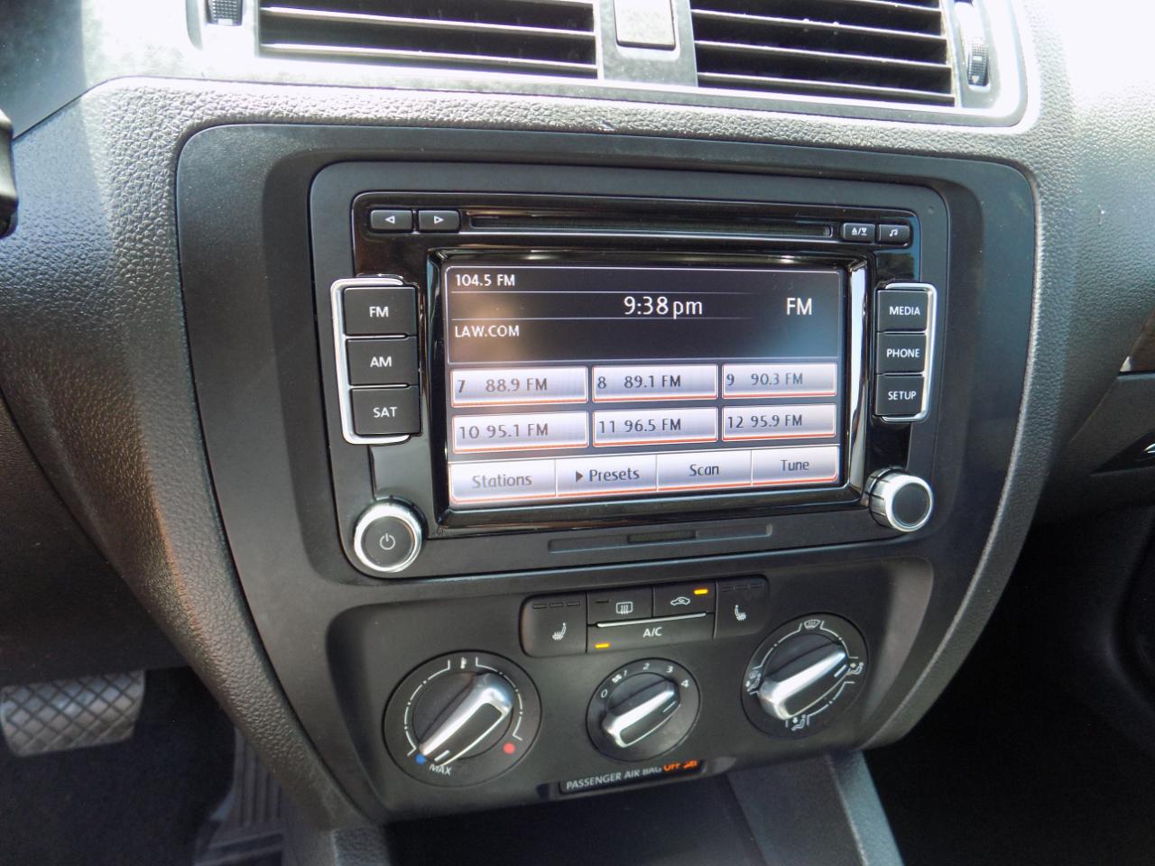 Volkswagen Jetta SE 2014