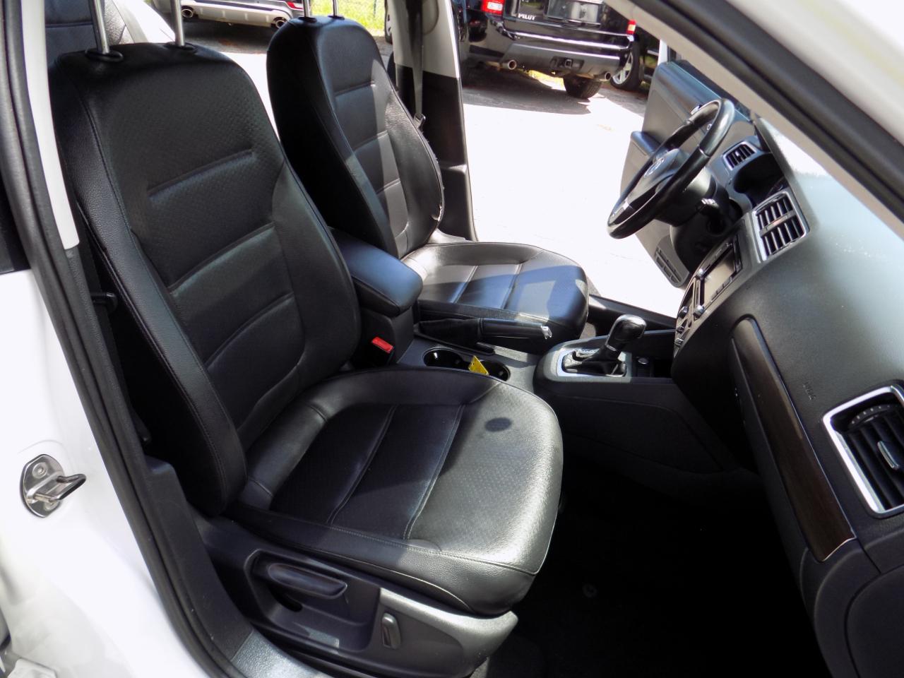 Volkswagen Jetta SE 2014
