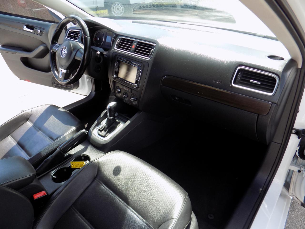 Volkswagen Jetta SE 2014