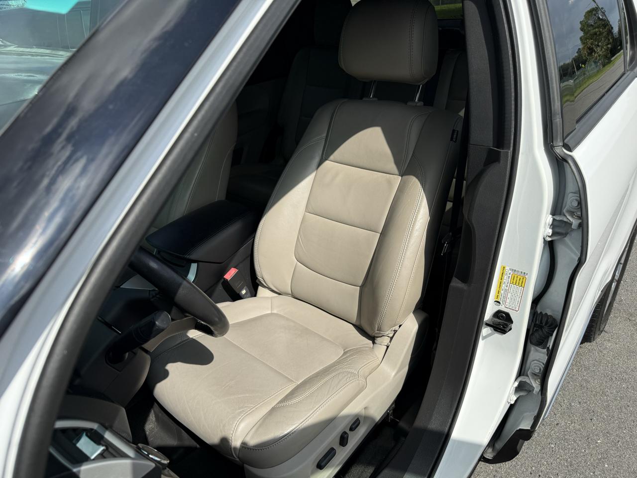 Ford Explorer XLT FWD 2013