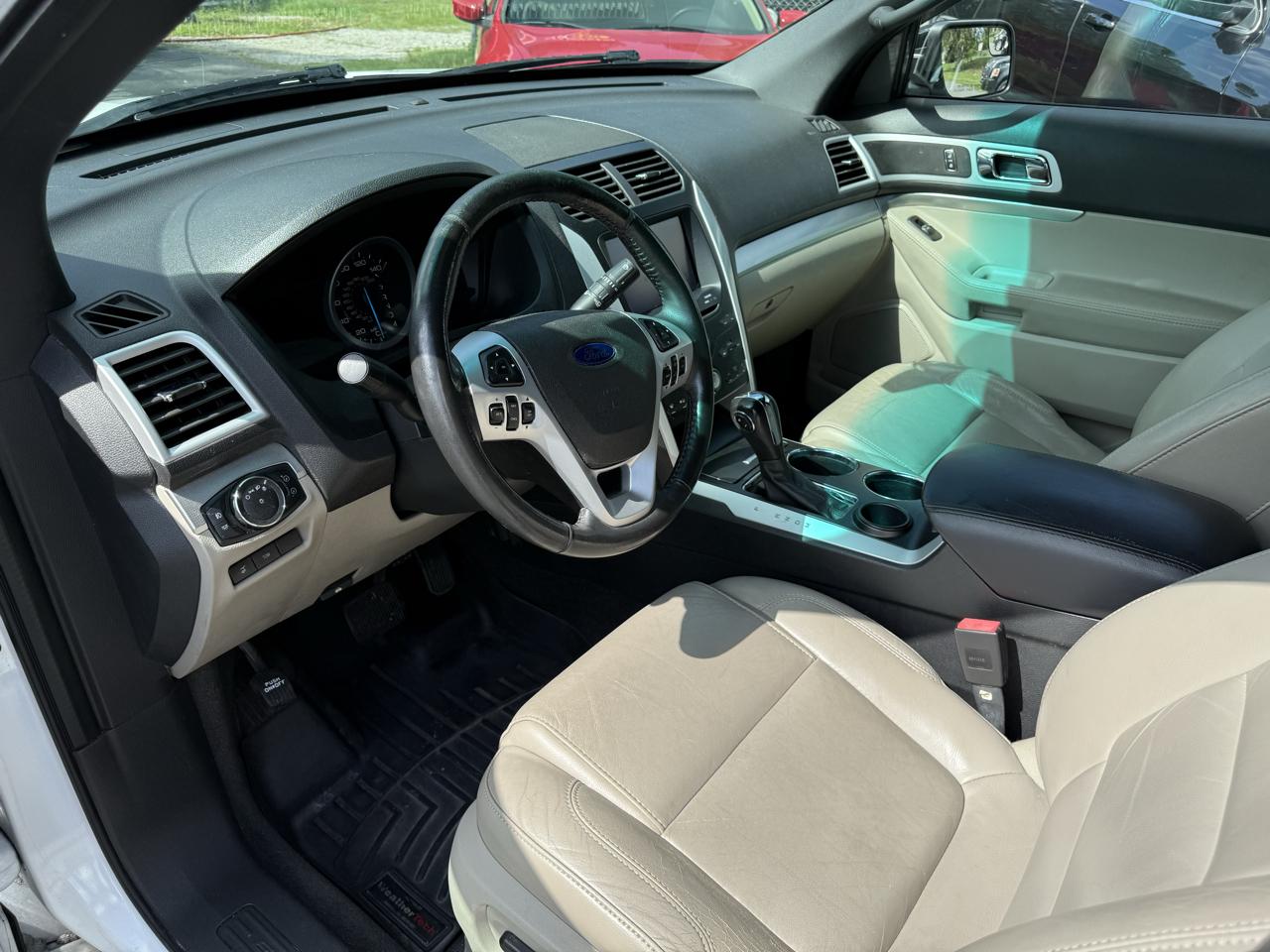 Ford Explorer XLT FWD 2013