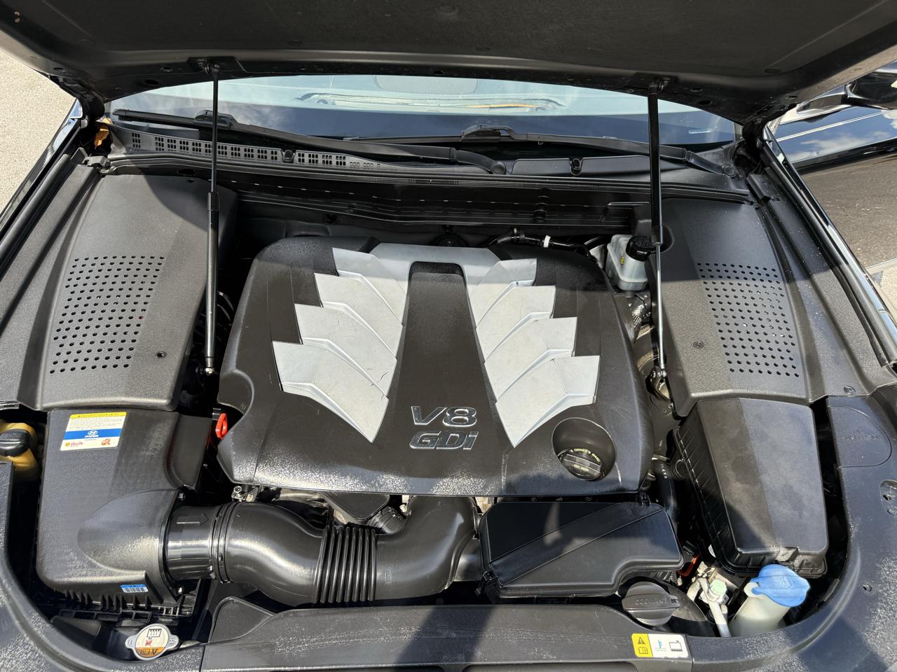 Hyundai Equus Signature 2012