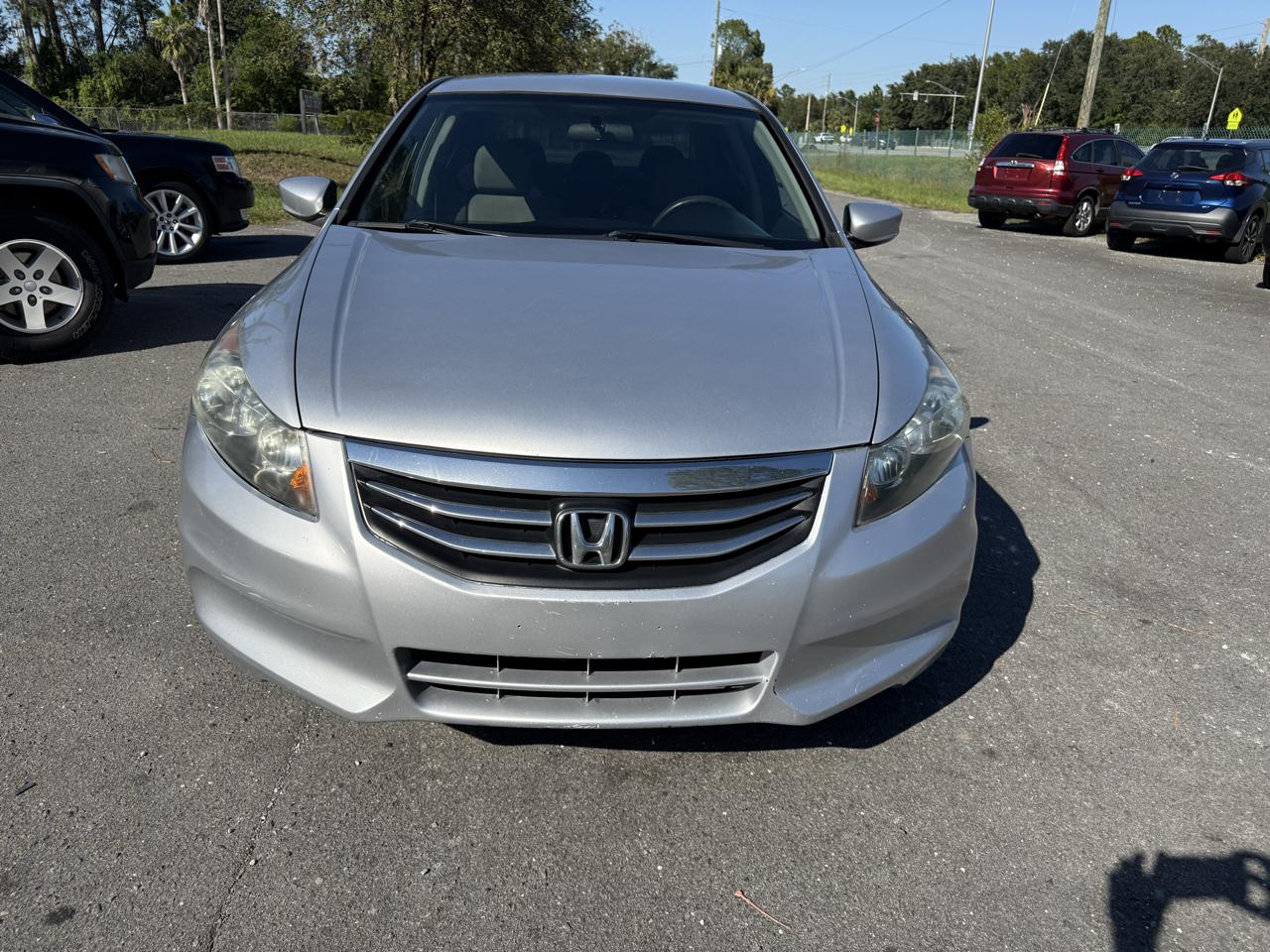 Honda Accord LX sedan AT 2011
