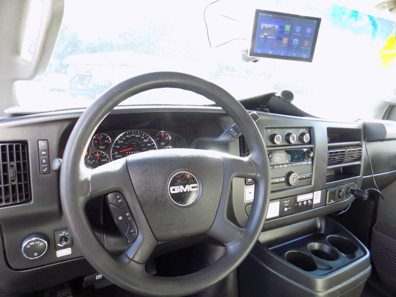 GMC Savana  2017