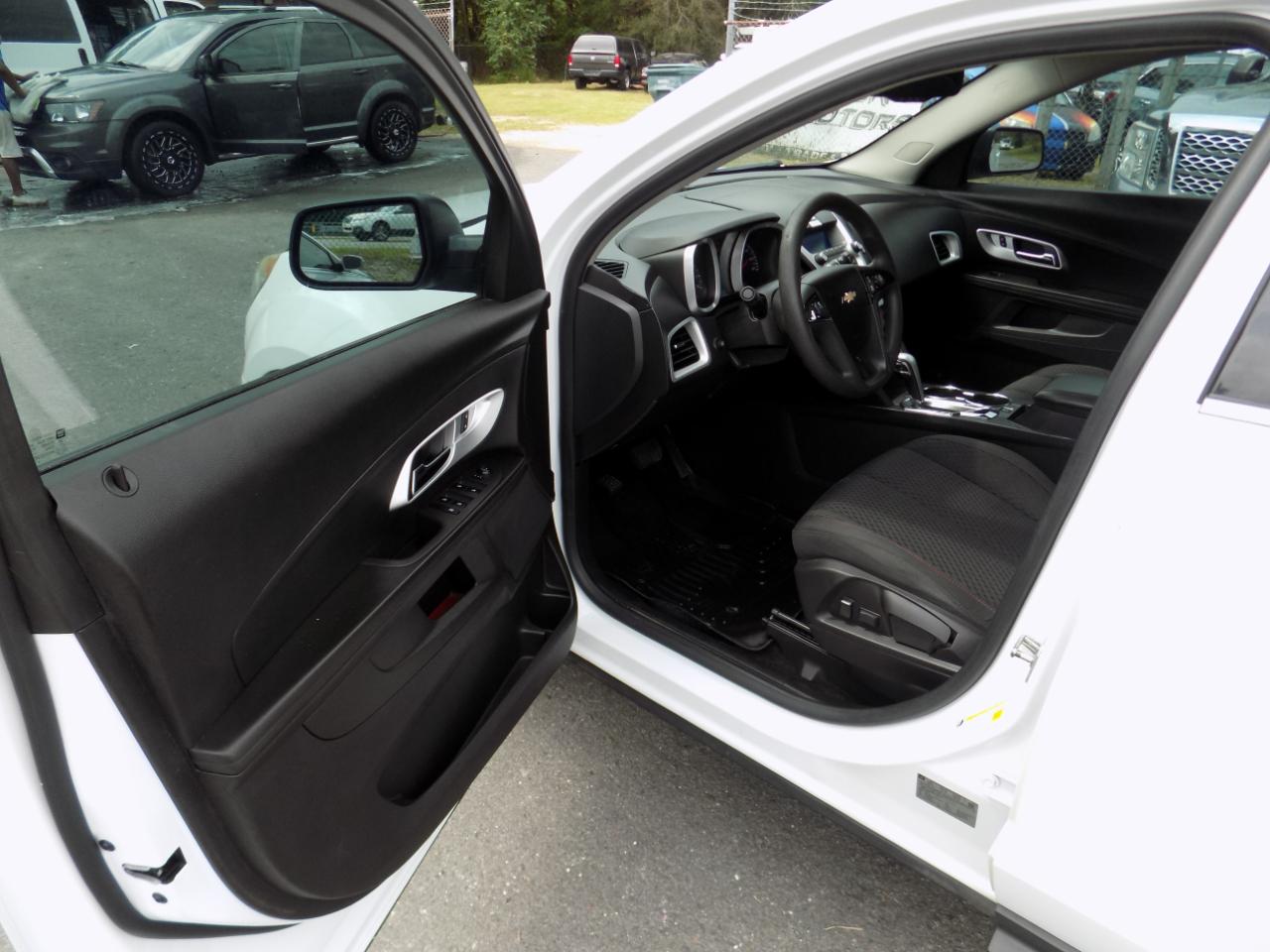 Chevrolet Equinox LS 2WD 2015