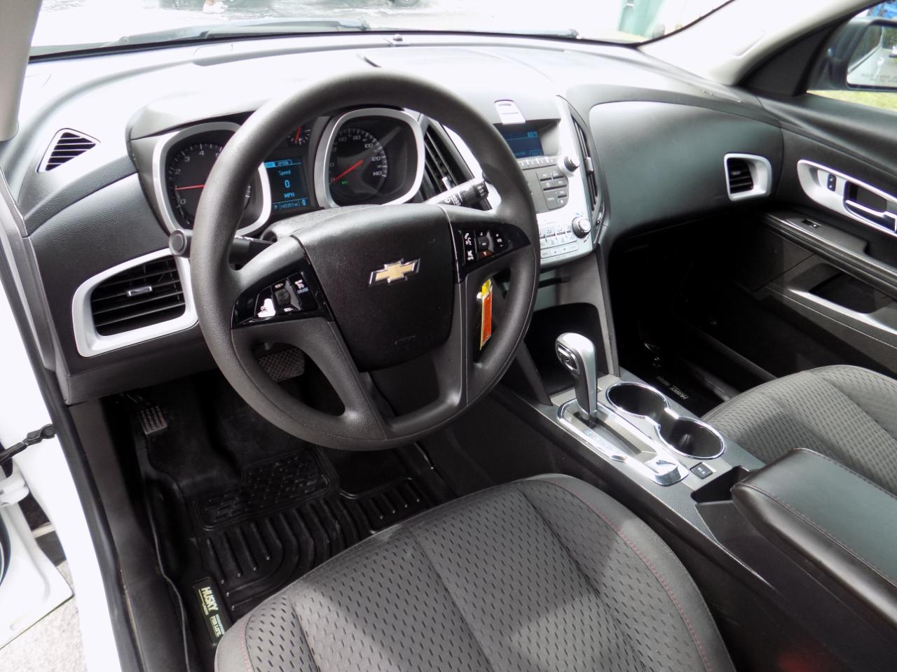 Chevrolet Equinox LS 2WD 2015