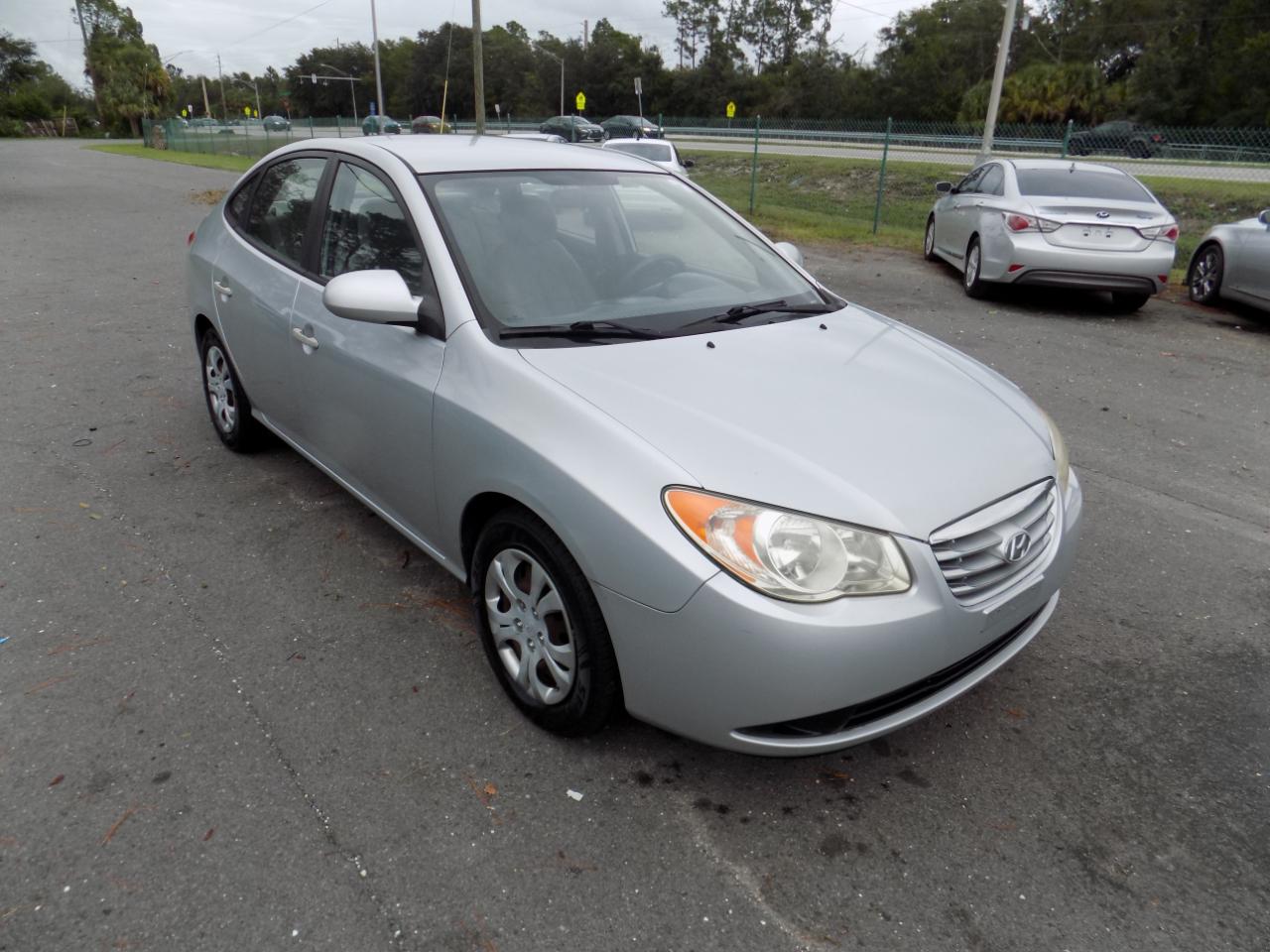 Hyundai Elantra SE 2010
